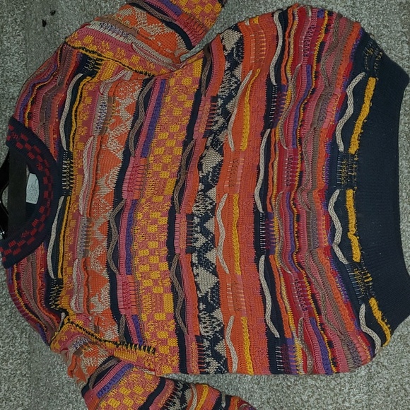 Y2K Authentic Coogi pullover sweater - Picture 5 of 7